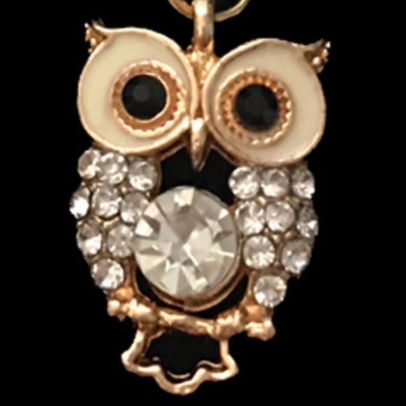 Rhinestone Owl Hand Crafted Necklace Gold Plated Chain - Picture 2 of 8